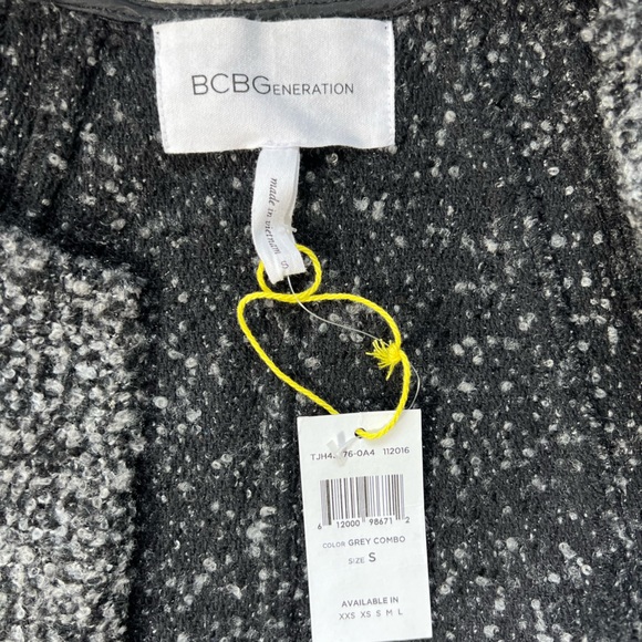 NWT BCBGeneration Boucle Cardigan Coat Sweater Gray Black Teddy Size S BCBG - Picture 8 of 8